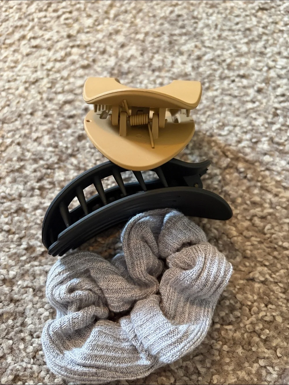 Bundle of Neutral Ribbed Scrunchie Set with Two Matte Hair Clips
